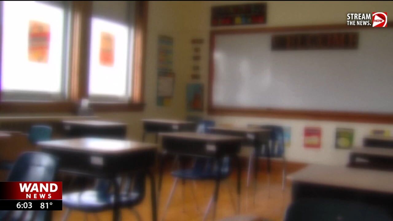 Illinois law bans police from ticketing students for breaking school rules
